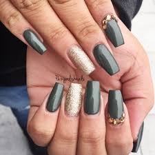 Wholesale nail supplies from nail champions for salon work and competition. Coffin Matte Army Green Nails Novocom Top