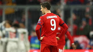 Find wallpapers and download to your desktop. Robert Lewandowski Wallpaper 4k 2880x1800 Wallpaper Teahub Io