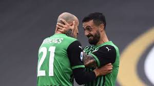Sassuolo premiato dal rigore di berardi e dalle strepitose parate di consigli, ancora una volta il migliore dei neroverdi. Sassuolo Benevento Convocati Le Scelte Su Caputo Consigli E Defrel