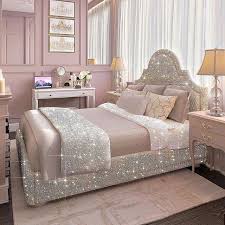 أساسيات تنسيق ديكورات غرف النوم العصرية Bling Bedroom Gorgeous Bedrooms Home Decor