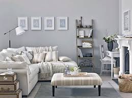 Sade Ve Dekoratif Salon Dekorasyonu Dekorasyon Ev Dekorasyonu Ev Tasarimi Dosemesi Dekorasy Tasarim Oda Oturma Odasi Tasarimlari Oturma Odasi Dekorasyonu