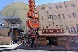 From casinos to shopping and all the nightclubs in between, there is always something to do in vegas. Las Vegas Scavenger Hunt The True Gems Of Vegas 2021