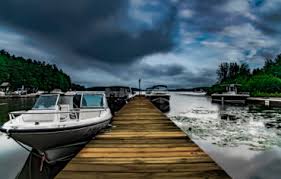 It's unclear from conflicting reports whether it is a teen boy or girl. Drinking And Boating Accident Sparks Disagreement Among Judges Canadian Underwriter