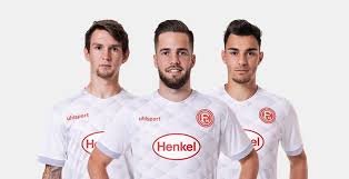Get the latest vfb stuttgart news, photos, rankings, lists and more on bleacher report 2018 19 Bundesliga Jersey Round Up Soccer365