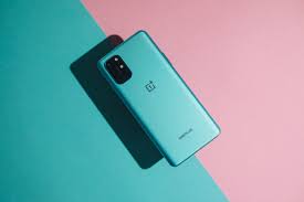 Feb 10, 2021 smartphones pres. Oneplus 8t Review 5g 120hz Display And Excellent Camera But The Price Isn T Right Cnet
