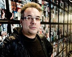 Robert Mcnevin's Instagram, Twitter & Facebook