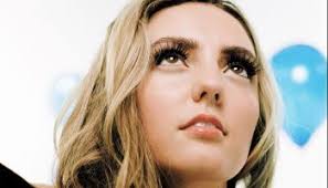 Introducing: Hannah Sands