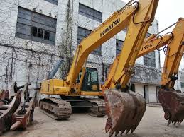 Komatsu PC200EN-6 Excavator