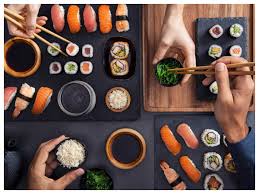 Daniel elhers, who has his own youtube channel of life hack videos, has created one focusing on how to use chopsticks. How To Master The Art Of Eating With Chopsticks The Times Of India