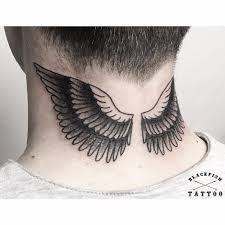 Black Eagle Winged Neck Tattoo Uncategorized Tattoo Hals Federtattoos Hals Tattoo Flugel