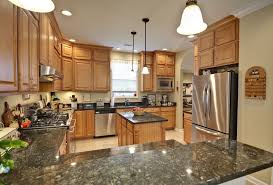 Kitchen paint colors with golden oak cabinets. Oak Cabinets Kitchen Ideas Decorkeun