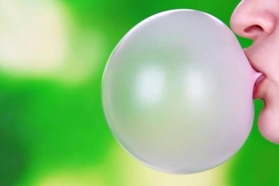 5 Manfaat Permen Karet yang Sayang Dilewatkan - Alodokter
