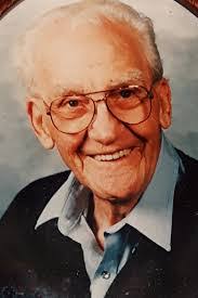 Bob Degraff's Instagram, Twitter & Facebook