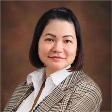 Leslie Weil's Instagram, Twitter & Facebook