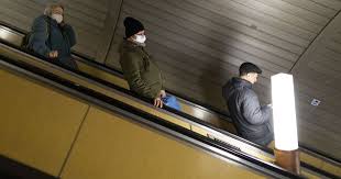 Карантин в киеве , локдаун , карантин 2021 , метро киев. Usilenie Karantina V Stolichnom Metro Rasskazali Kak Budut Proveryat Specpropuska Kiev Tch Ua