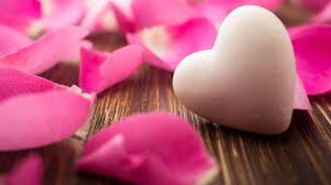 Browse millions of popular heart wallpapers and ringtones on zedge and. Cute Love Heart Wallpapers Top Free Cute Love Heart Backgrounds Wallpaperaccess