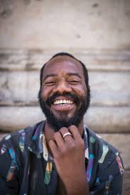 Pude invertir correctamente gracias a su asesoría • Wally Perez