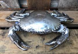 Coastal nautical garden decor & landscaping ideas with succulents & the sea nadia of garden bliss loves the sea and succulents and created an inspiring coastal nautical garden with sea inspired landscaping. Seaside Gifts Maritime And Nautical Gifts And Beach Decorations In The Uk Nautical Accessories Decor Nautical Ornaments Seaside Gifts For The Home Nautical Gifts For The Home Nautically Themed Decor Nautical