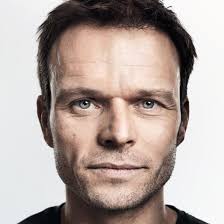 Alec newman, marc warren, sienna guillory, lara clifton, alexander the principles of lust is an emotionally charged drama about a man who must choose between the love of his life and the extreme temptations offered. The Principles Of Lust 2003 Plex