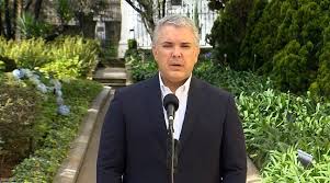 El estudiante universitario de ciencias del deportes lucas villa de 37 años, falleció en horas de la noche de este lunes en el hospital san jorge de pereira. Tf9612nxs0uvpm