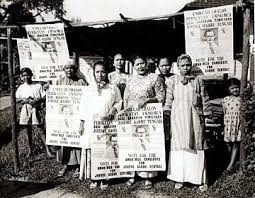 Pengisytiharan kemerdekaan tanah melayu merupakan peristiwa pengumuman kemerdekaan tanah melayu pada 31 ogos 1957. Sebenarnya Pilihanraya Pertama Di Tanah Melayu Dah Ada Sebelum Merdeka Lagi