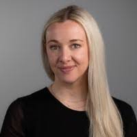 Suzanne Mishler's Instagram, Twitter & Facebook