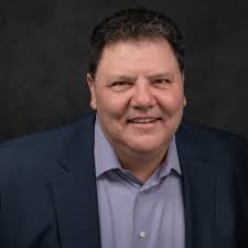 Thomas Linebarger: Director, Commercial Equipment Finance in Warrenville, IL