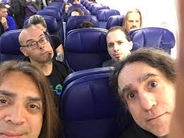 Everyone travel safe and have a HAPPY NEW YEAR! 🤘