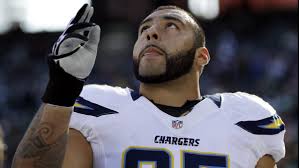 Tuesday's moves: Broncos bolster line with Vasquez; Cherilus to Colts