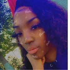 Keshia Pack's Instagram, Twitter & Facebook