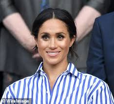 New image of Meghan is reminiscent of Wallis Simpson. But how else do they  look alike?