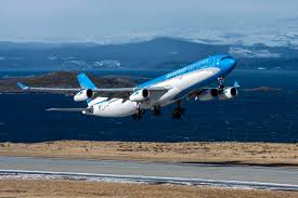 Los buitres contra Aerolíneas