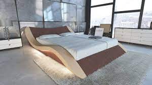 140 x 200 cm led polsterbett doppelbett bettgestell mit lattenrost, kopfteil und led beleuchtung, bett mit kunstleder bezug und holz gestell für erwachsene, kinder, jugendliche. Designer Polsterbett Frankfurt Mit Led Beleuchtung
