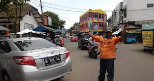 Padahal apabila karcis parkir digunakan oleh juru parkir dan target tidak diberikan, maka hasil dari retribusi parkir diyakini akan lebih besar. Membahas Lebih Dalam Fenomena Parkir Yakin Masih Mau Bayar Parkir