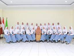 Smk citra medika sragen mengisi masa pengenalan lingkungan sekolah dengan ragam kegiatan. Smk Kesehatan Citra Medika Sukoharjo