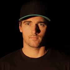 Jeremy Ryan (@jeremyryansurf)