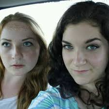 Kylie Fox (@kyliefoxymama)