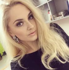 Brigitte Susanne Hunt (hot)