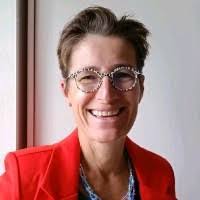 Julie Auclair's Instagram, Twitter & Facebook