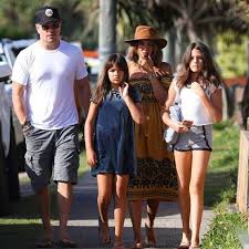 Isabella arrived yesterday, damon's brother kyle told people on. Matt Damon S Wife Luciana Bozan Barroso S Marriage With The Bourne Series Star
