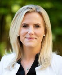 Jessica Maas's Instagram, Twitter & Facebook