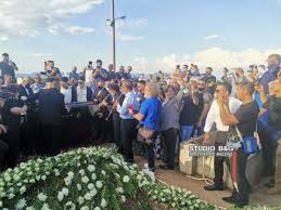 Η σημαντική εκπρόσωπος του δημοτικού 6h7s5 Ybmsbw2m