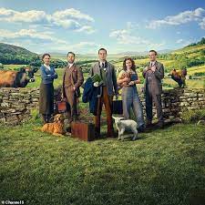 All Creatures Great And Small Starts Tonight On Channel 5 In 2021 The Yorkshire Vet Creatures British Drama Series