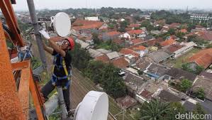 Sudah setahun saya berlanggan indihome, kok tangan gatel pengen utak atik nih router/ modem tapi anehnya router indihome masih posisi normal, lampu lampu indikator masih menyala normal. Ini Bocoran Gaji Karyawan Perusahaan Telko Indonesia