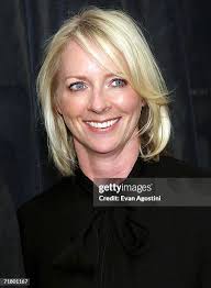 2.817 Linda Store Fotos und hochauflösende Bilder