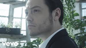 Tiziano ferro canta e ti vengo a cercare. Tiziano Ferro Y Malu El Amor Es Una Cosa Simple Hitparade Ch