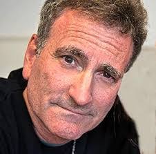 Lauren Peele's Instagram, Twitter & Facebook