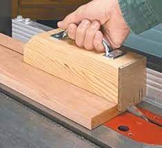 Quick video showing use of diy push block. 14 Push Block Plans 11 Push Stick Plans Save Your Paws From Table Saws Love This Idea Diy Table Saw Table Saw Woodworking Crafts