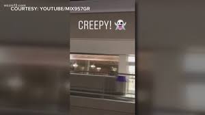 Next month, toys 'r' us is putting its famous mascot, geoffrey the giraffe, on the auction block. Haunted Radio Host Captures Flickering Lights At Toys R Us Wzzm13 Com