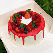 32 Mentions J Aime 0 Commentaires Bakery Lav Bakerylav Sur Instagram Drip Cake Fruits Rouges Dripcake Fruitsrouges Drip Cakes Cake Bakery